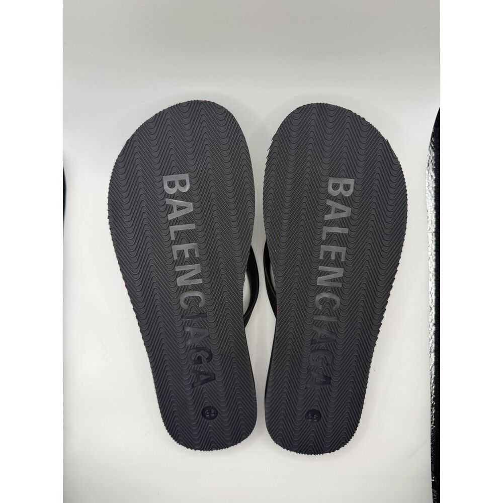 Balenciaga Rubber Logo Flip Flops Black - Picture 3 of 3